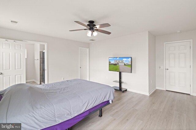 30 Ivy Spring Ln, Fredericksburg, VA 22406 - bedroom with light wood-style flooring, baseboards, and a ceiling fan