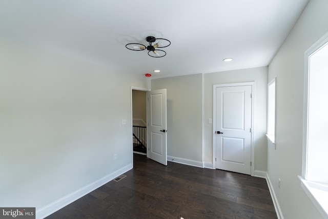 3815 Cottage Ave, Baltimore, MD 21215 - unfurnished room with dark wood finished floors, recessed lighting, baseboards, and a ceiling fan