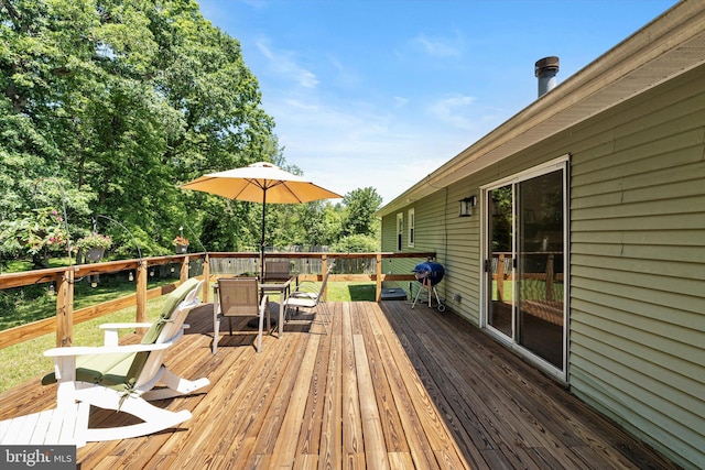 8 Crestwood Dr, Hamilton, NJ 08690 - wooden terrace with outdoor dining space