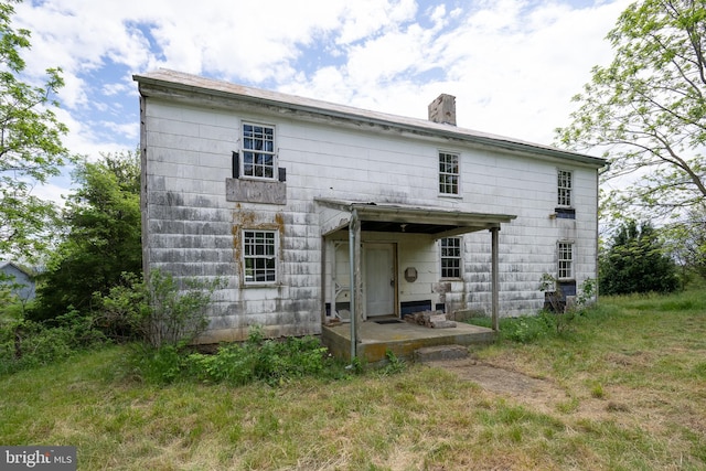5143 S Middle Rd, Mount Jackson, VA 22842 - back of property with a chimney