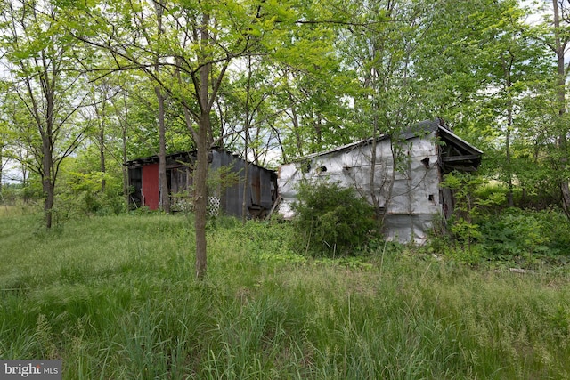 5143 S Middle Rd, Mount Jackson, VA 22842 - view of side of property with an outbuilding