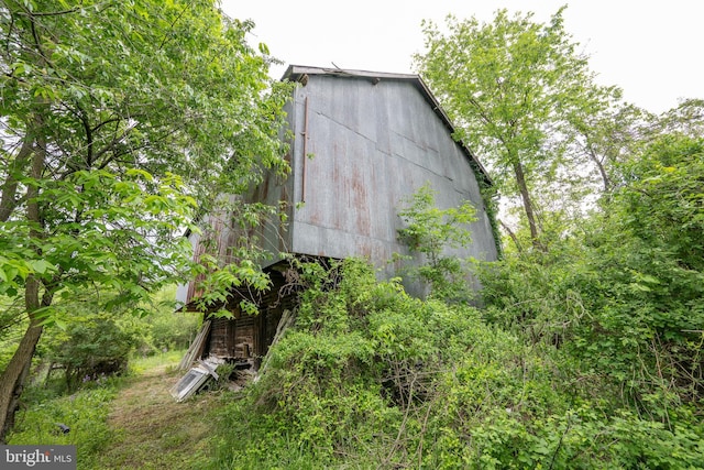 5143 S Middle Rd, Mount Jackson, VA 22842 - view of barn
