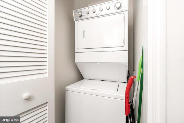 2033 Rte 35 N Unit B- N, Seaside Heights, NJ 08751 - laundry room featuring stacked washer / dryer