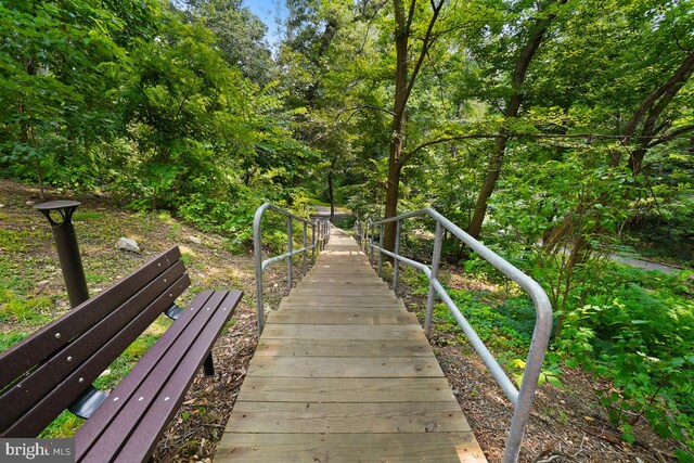 5904 Mount Eagle Dr Unit 1105, Alexandria, VA 22303 - view of community