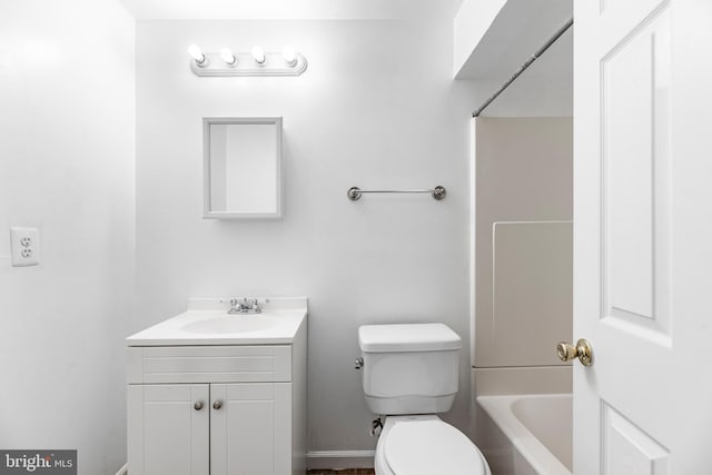 15626 Chadsey Ln, Brandywine, MD 20613 - full bathroom featuring vanity, toilet, baseboards, and shower / bath combination