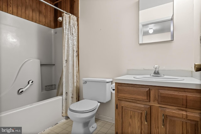 2428 Pliner Ct, Atco, NJ 08004 - full bath with toilet, vanity, and shower / tub combo with curtain