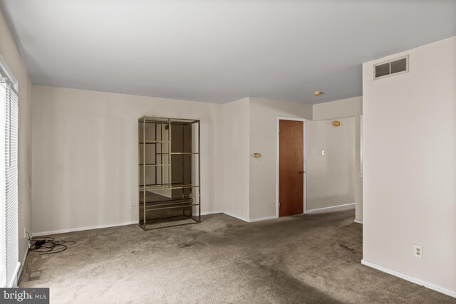 2428 Pliner Ct, Atco, NJ 08004 - carpeted empty room featuring baseboards