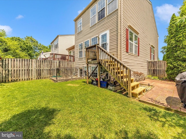 5500 Upshur Sq, Frederick, MD 21703 - back of house featuring stairway