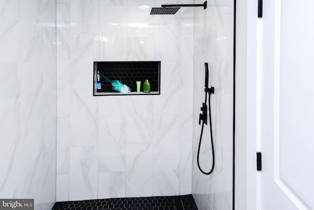 711 57th Pl NE, Washington, DC 20019 - full bathroom featuring a marble finish shower