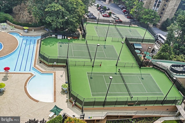 5904 Mount Eagle Dr Unit 1003, Alexandria, VA 22303 - bird's eye view of a pool area