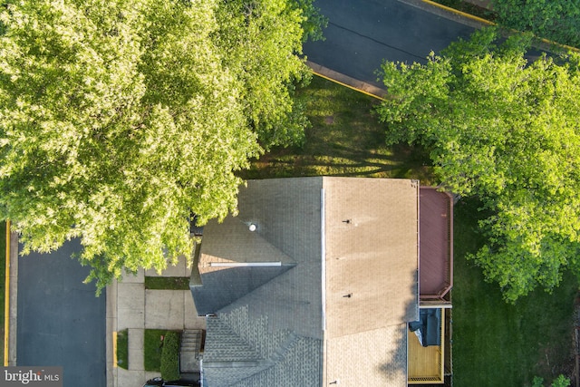 20580 Willoughby Sq, Sterling, VA 20165 - view from above of property