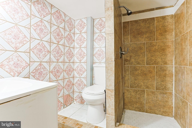 4719 Rorer St, Philadelphia, PA 19120 - bathroom featuring toilet, vanity, and a tile shower