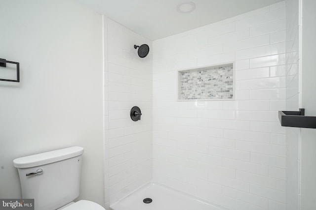 110 3rd St, Brooklawn, NJ 08030 - full bath featuring a tile shower and toilet