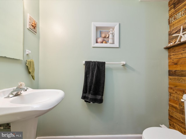 4333 Declaration Cir, Belcamp, MD 21017 - bathroom with toilet and a sink