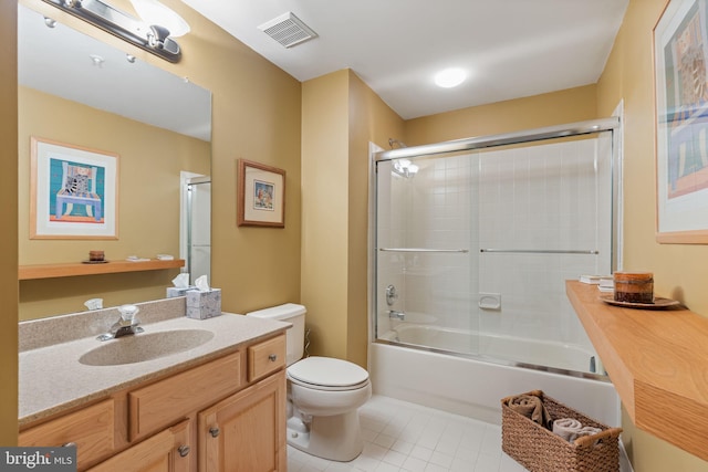 1015 Riverview Ln, Conshohocken, PA 19428 - full bath with tile patterned floors, toilet, vanity, and enclosed tub / shower combo
