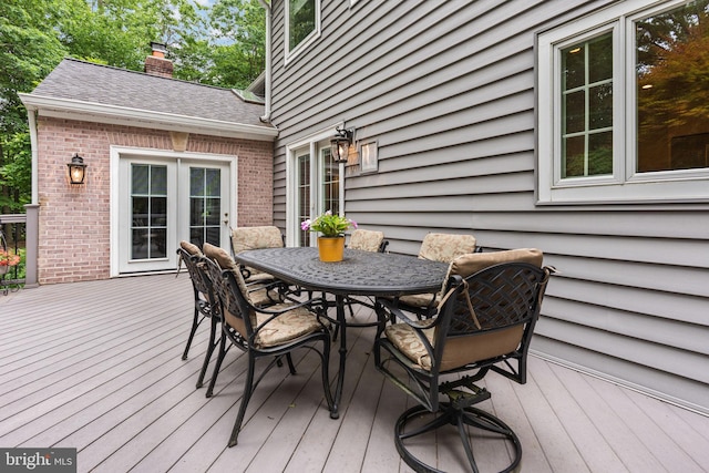 6323 Colchester Rd, Fairfax Station, VA 22039 - wooden terrace with outdoor dining area