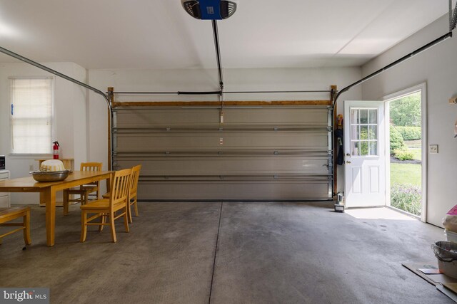 5110 Maple Leaf Ct, Mechanicsburg, PA 17055 - garage with a garage door opener