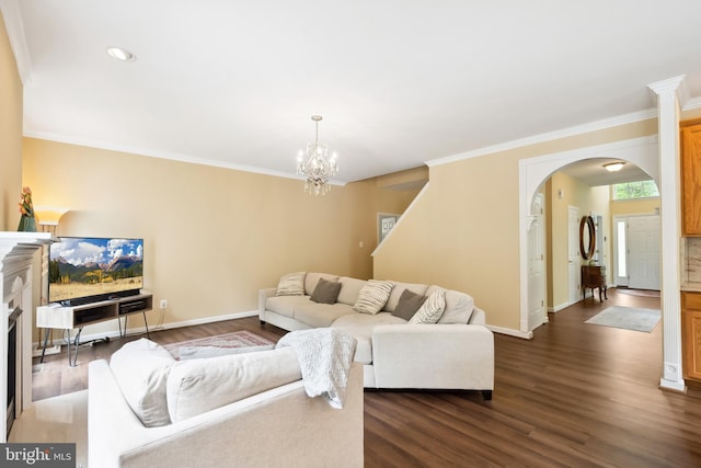 8456 Summer Breeze Pl, Manassas, VA 20112 - living room featuring arched walkways, dark wood-style flooring, a chandelier, crown molding, and baseboards