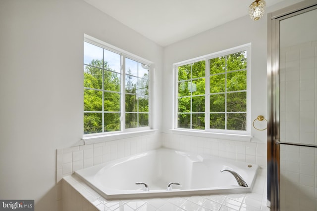 8456 Summer Breeze Pl, Manassas, VA 20112 - bathroom with a bath