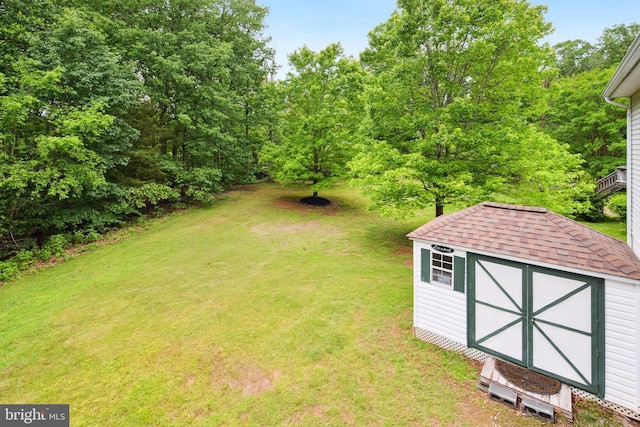 8456 Summer Breeze Pl, Manassas, VA 20112 - view of green lawn