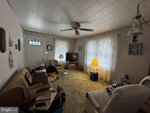 817 Maple St, Waynesboro, PA 17268 - carpeted living room featuring a ceiling fan