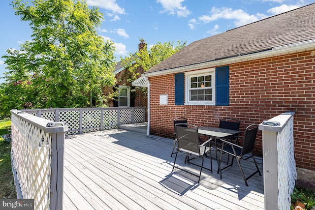 2269 Locust Ln, York, PA 17408 - deck with outdoor dining space