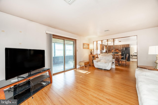 306 Spring Cir, Norristown, PA 19403 - living room featuring light wood finished floors