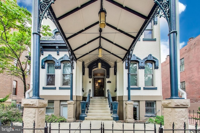 1502 13th St NW Unit 1, Washington, DC 20005 - view of front facade with a fenced front yard and a gate