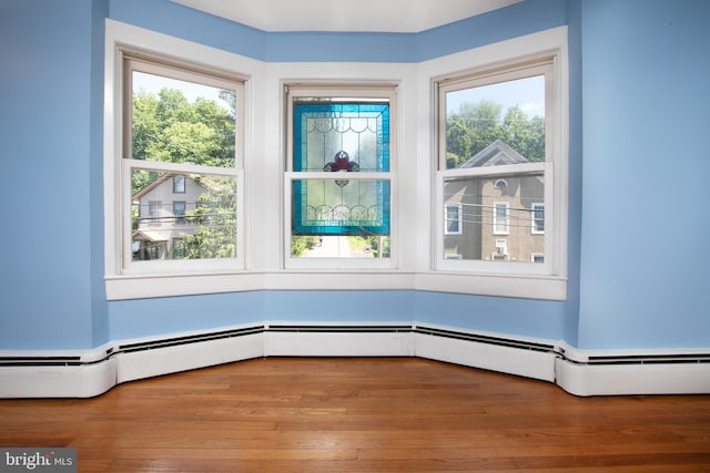 8 S Main St, Stockton, NJ 08559 - detailed view of wood finished floors