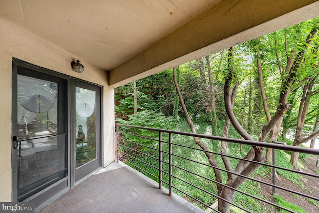 1040 Deer Ridge Dr Unit 101, Baltimore, MD 21210 - view of balcony