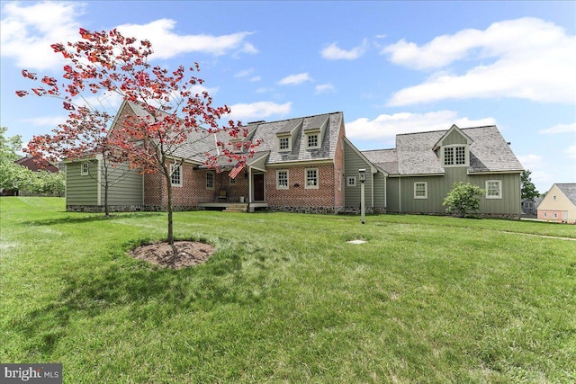 103 Orchard Hill Ln, Elverson, PA 19520 - view of front facade with a front yard and roof with shingles