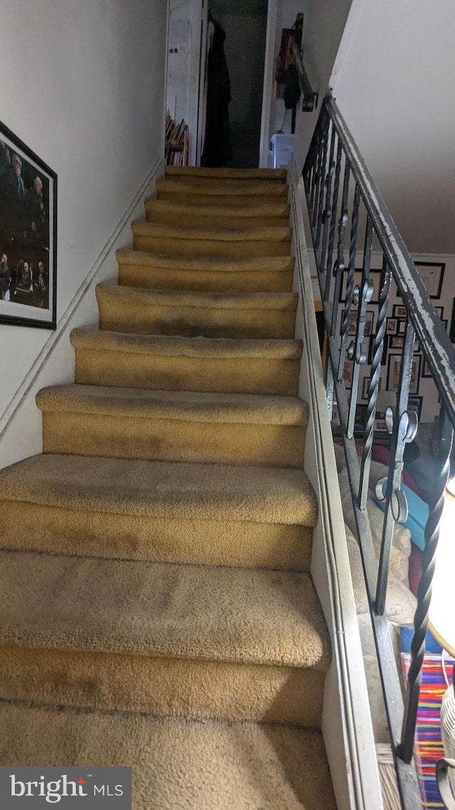 71 Shawmont Ln, Willingboro, NJ 08046 - view of staircase