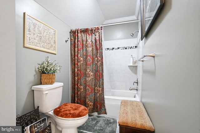 311 Deep Creek Dr, Seaford, DE 19973 - full bathroom featuring toilet and shower / bathtub combination with curtain
