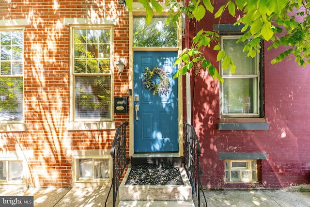 1238 N Mascher St, Philadelphia, PA 19122 - property entrance with brick siding