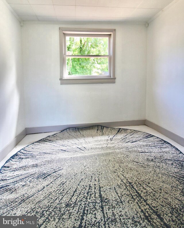 515 Burton Ave, Cambridge, MD 21613 - spare room with baseboards