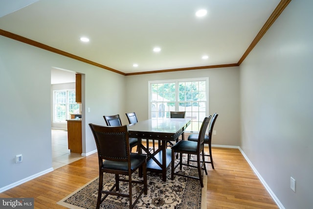 11 Adams Ct, Plainsboro, NJ 08536 - dining area featuring crown molding, light wood-style flooring, recessed lighting, and baseboards
