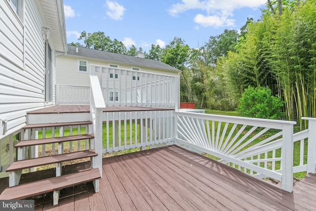 7102 Walnut Ave, Baltimore, MD 21208 - view of wooden terrace