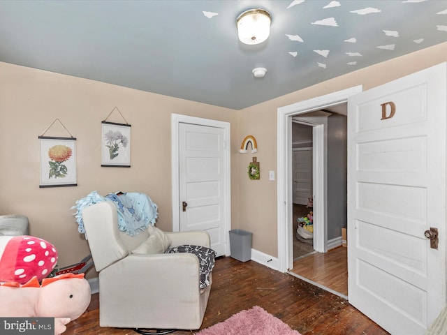 250 E E Main St, Waynesboro, PA 17268 - sitting room with hardwood / wood-style flooring and baseboards
