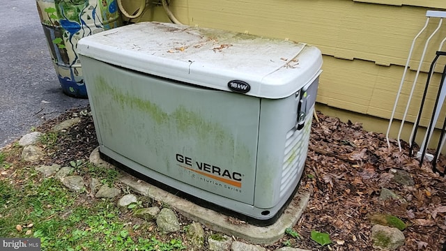 212 Haag Rd, Reading, PA 19606 - exterior view of a power unit