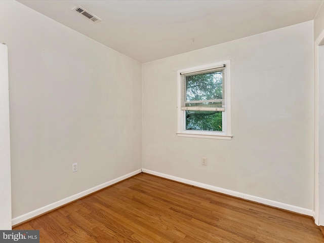 7324 E Springbrook Ct, Middletown, MD 21769 - unfurnished room with baseboards and wood finished floors