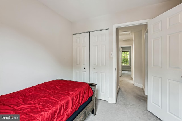 11910 Saint Johnsbury Ct, Reston, VA 20191 - carpeted bedroom featuring a closet and baseboards