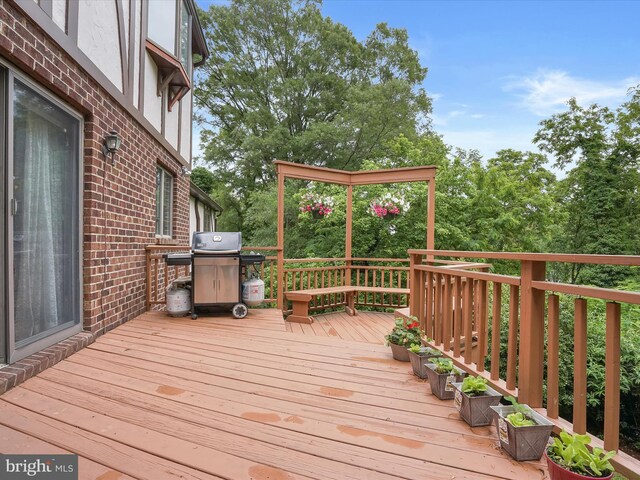 1316 Swan Harbour Rd, Fort Washington, MD 20744 - wooden terrace featuring grilling area