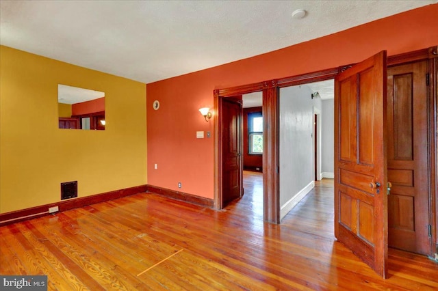 315 Nevin St, Lancaster, PA 17603 - unfurnished room with wood finished floors and baseboards