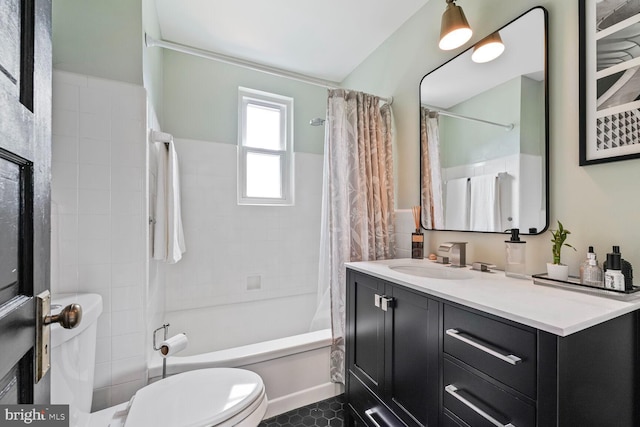 5319 Ames St NE, Washington, DC 20019 - bathroom featuring toilet, shower / bathtub combination with curtain, and vanity