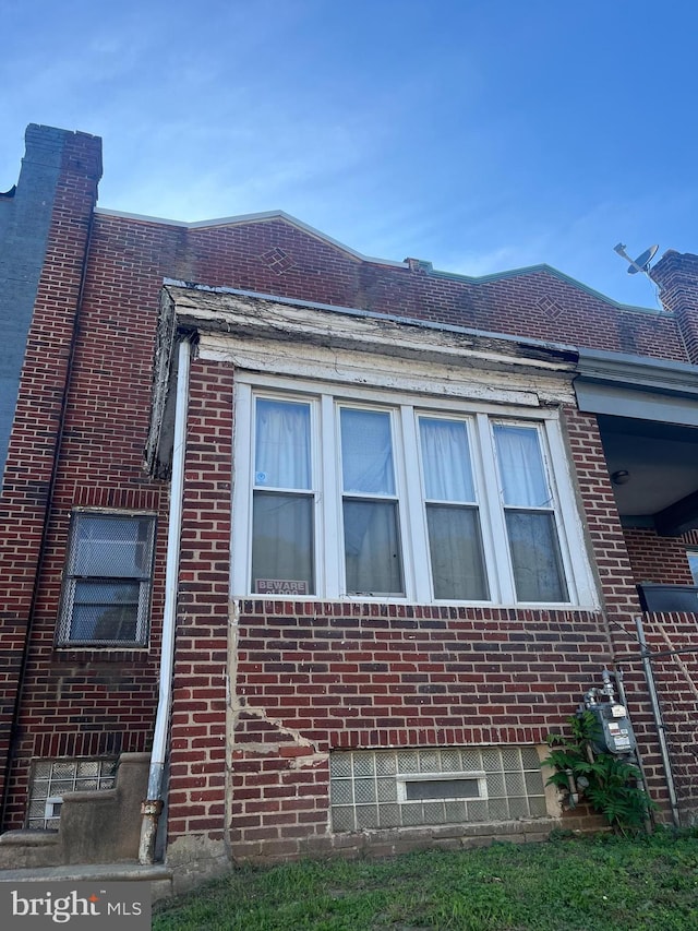 6024 E Wister St, Philadelphia, PA 19138 - view of side of home with brick siding