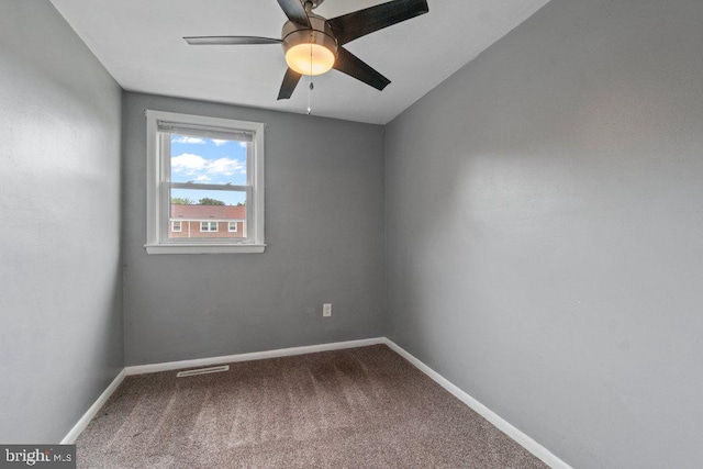 911 Circle Dr, Baltimore, MD 21227 - unfurnished room featuring carpet flooring, ceiling fan, and baseboards