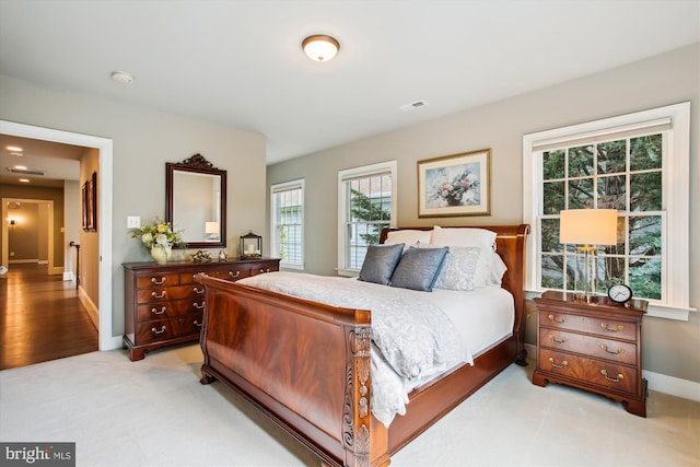 2371 N Edgewood St, Arlington, VA 22207 - bedroom with baseboards