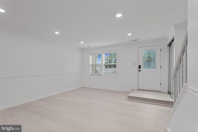 20036 Appledowre Cir Unit 450, Germantown, MD 20876 - entryway featuring light wood-style floors, recessed lighting, and baseboards