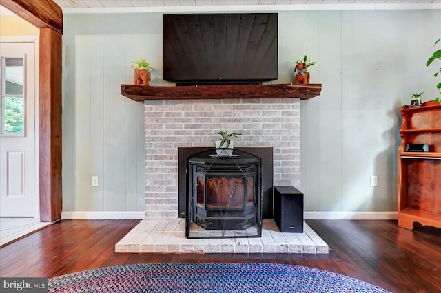 2122 Harkins Rd, Pylesville, MD 21132 - detailed view of wood finished floors and baseboards