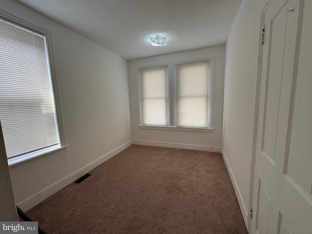 423 Trenton Ave, Camden, NJ 08103 - unfurnished room with light colored carpet and baseboards